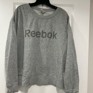 Reebok Women’s Crewneck Light Gray Sweatshirt